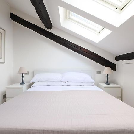 Apartamento Elegant P.Venezia Attic Milán Exterior foto