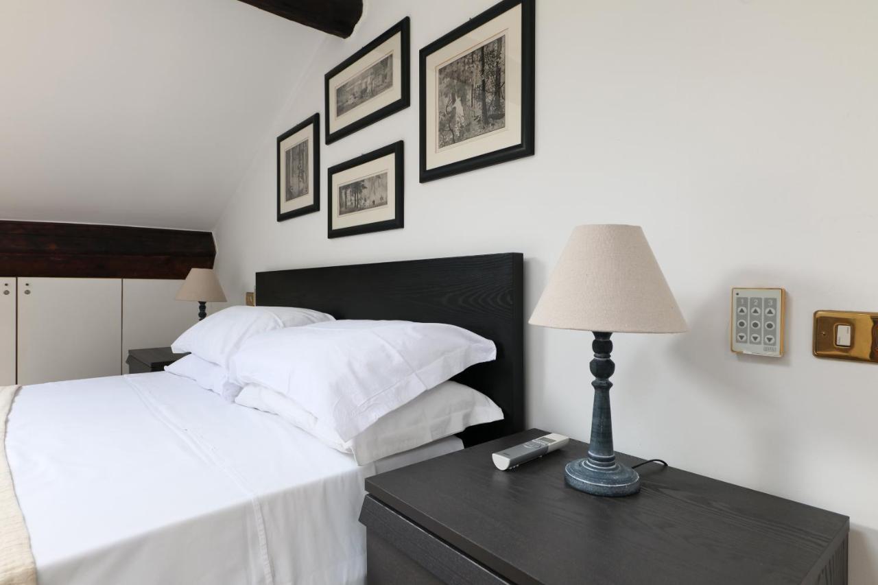 Apartamento Elegant P.Venezia Attic Milán Exterior foto